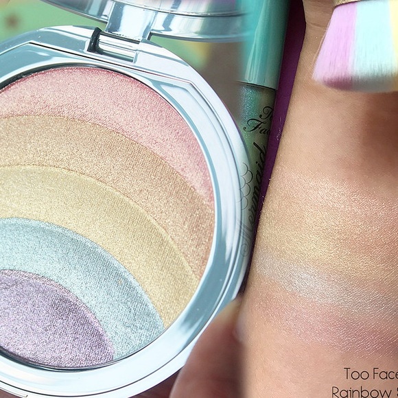 Too Faced Rainbow Strobe Highlighter - Picture 4 of 7